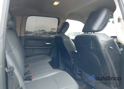 2019 Ram 2500 Tradesman 4X4 8' Box из США, поврежденный, VIN 3C6UR5HJ9KG676972